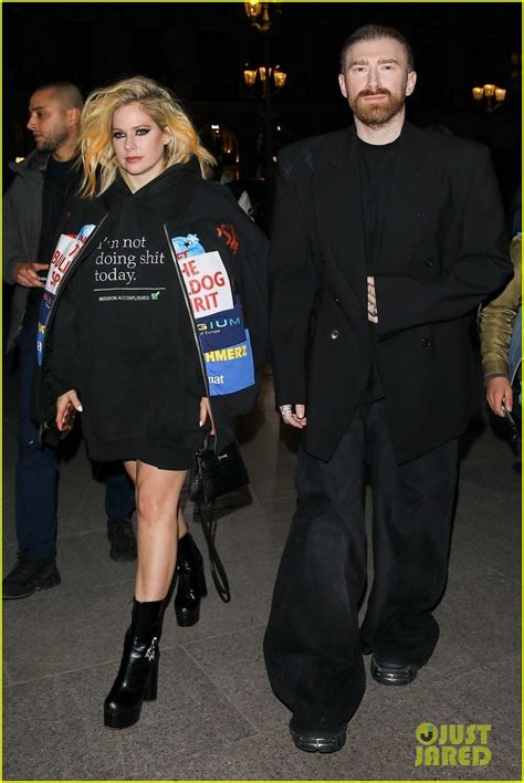 Avril Lavigne Has Messages Written All Over Her Clothes In Paris