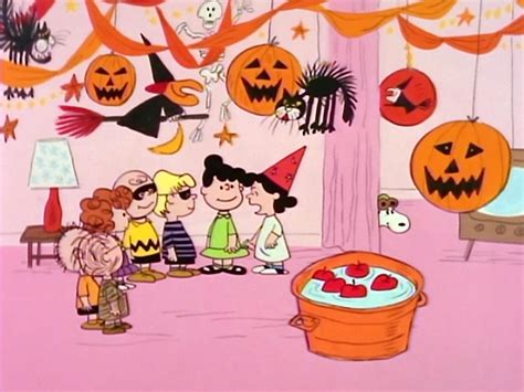 Charlie Brown Halloween Backgrounds For Desktop Carrotapp