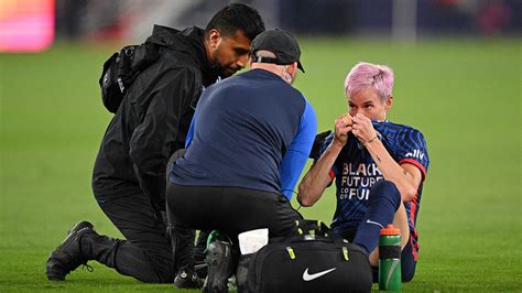Megan Rapinoe Leaves Final Game Of Career After Non Contact Injury Less