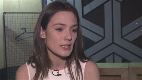 Избрани моменти от интервютата на младата актриса Лорина Камбурова btv Новините
