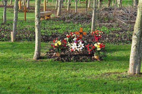 Woodland Burial Gl Skinner Funeral Directors