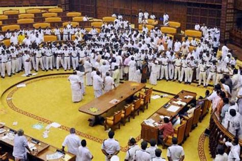 Kerala Assembly Election 2021 57 Mlas Are Crorepatis Average Assets