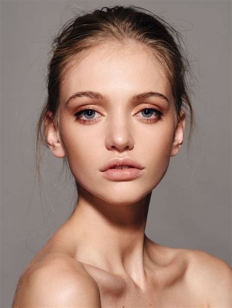 13 Under 20 Facial Cleansers Dermatologists Swear By Natural Makeup Portrait Woman Face