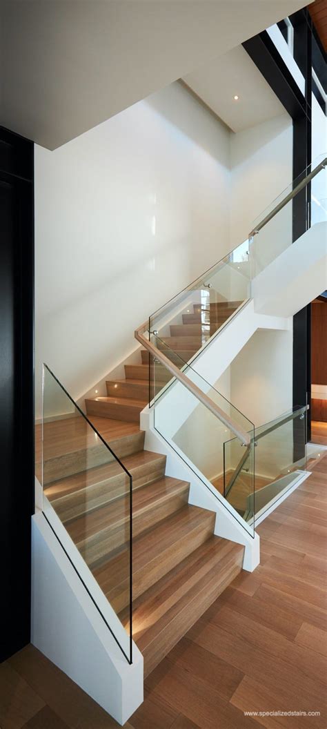These are 40+ unique modern staircase designs for every taste. Modern Seamless Glass Railing - Specialized Stair & Rail