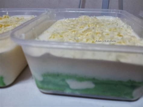 Gabungan kek pandan dengan topping keju krim menambahkan rasa mewah kepada dessert ini. resepi kek cheese leleh kukus