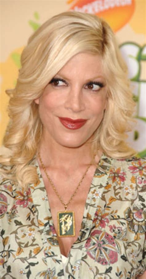 How Old Is Tori Spelling Now While The Name Tori Spelling Does Not