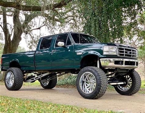 Pin By Micah Bailey On Obs Ford Trucks Lifted Diesel Lifted Trucks