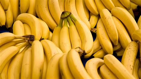 Bananas In Danger Of Going Extinct Oversixty