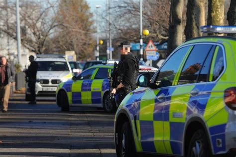Shock As Armed Officers Lay Siege To House In Dramatic Hessle Road Manhunt Hull Live