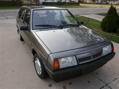 1991 Lada Samara 1500s 5 Barn Finds