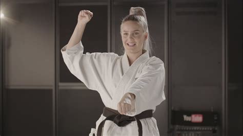 Selbstverteidigung Karate Mit Anne Marie