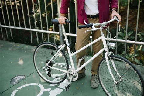 8 Best Commuter Bikes Under 300 In 2022 Biking Bro