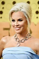 Jenny McCarthy At The Emmys Has Twitter In An Uproar