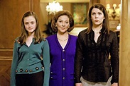 Gilmore Girls Revival Cast, Release Date, Trailer, and Posters - Den of ...