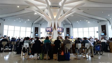 Take A Tour Of Reagan National Airport Inside And Out Washington