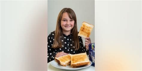 Girl Who Ate Only Toast Pringles Claims Hypnotherapy Cured Her Food Fears