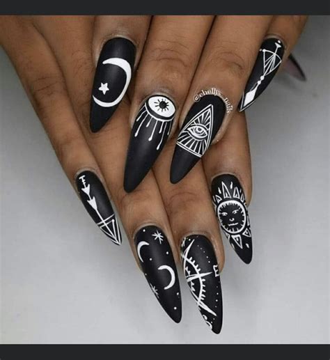 Pin By Karis Morrell On Claws Black Halloween Nails Halloween Nails
