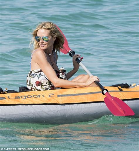Heidi Klum Flaunts Flat Stomach In A Bikini On St Tropez Yacht Daily