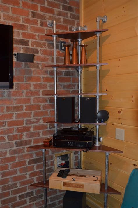 Rack units fragmentation is a metric tracked in dcim software that lets you see at a glance how many big chunks are available to install items or how fragmented your data center may be. 59 DIY Shelf Ideas Built With Industrial Pipe | Simplified ...