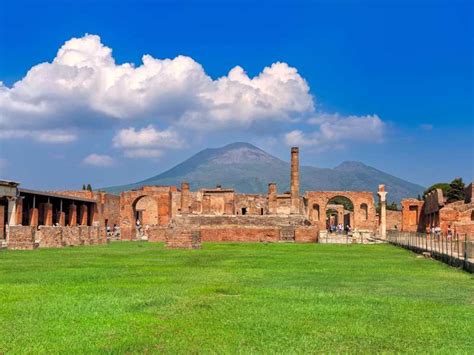 Avvenne il 24 ottobre del 79 d. Pompeii, Herculaneum and Torre Annunziata - UNESCO World Heritage Sites - Travel ideas