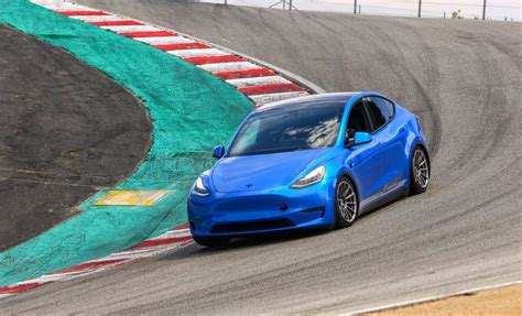 ‘daily Driver Tesla Model Y Achieves Near Supercar Lap Times Around