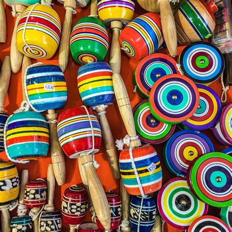 El objetivo es lograr cubrir todas las. Los juguetes tradicionales de México - Revista Vía México