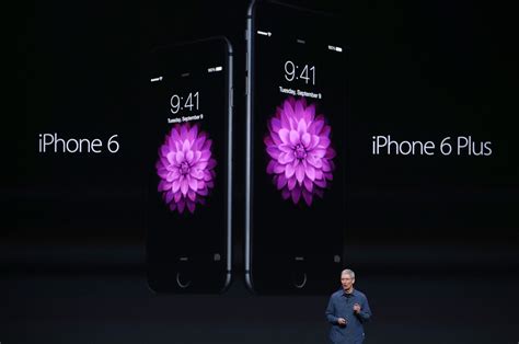 Apple Shows Off Larger Iphone 6 Unveils New Apple Watch The Two Way