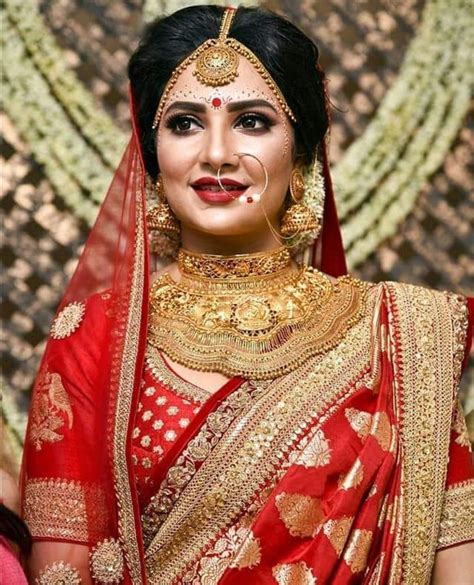 mãđhű for more pics follow sabyasachi lehenga bridal sabyasachi bridal indian bridal