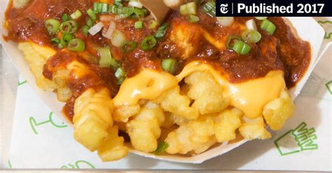 Texas time difference from ny. Texas Flavor Heats Up Shake Shacks - The New York Times
