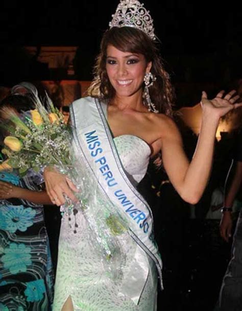 Curiosidades Karen Schwarz Miss Perú Rumbo A Miss Universo 2009