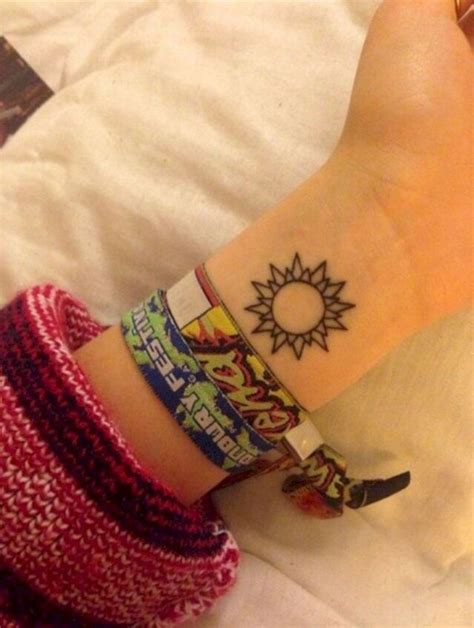 Cute Sun Tattoos Ideas For Men And Women Small Tattoos Sun Tattoo