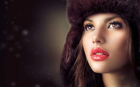 2880x1800 2880x1800 Close Face Faschion Fleshy Girl Hat Lips Lipstick Model Mouth