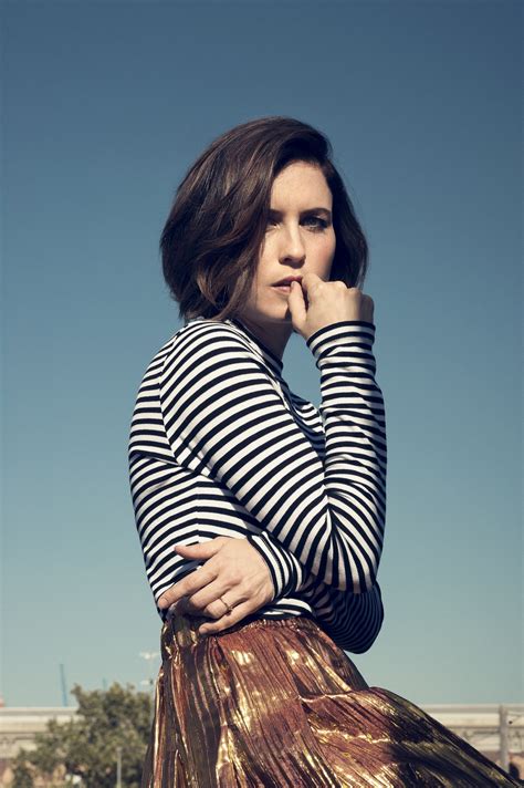 Missy higgins прибыла в аэропорт perth. Missy Higgins on returning to Melbourne with new ...