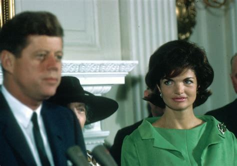 jackie kennedy demanded john f kennedy end his affair with marilyn monroe according to recent