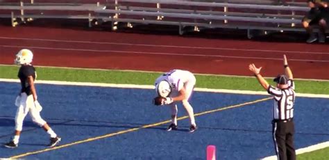 Gay Football Player Scores First College Touchdown As Out Athlete