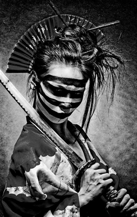 black and white pics bikes tatoo cars and other samurai art female samurai geisha art