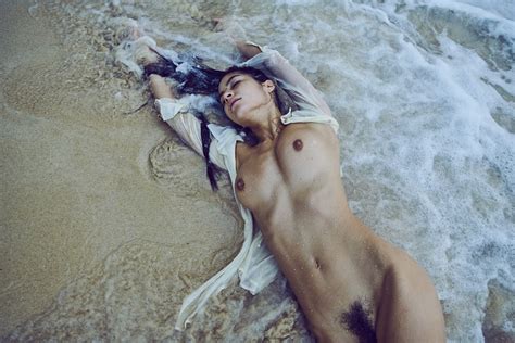 Emilie Payet Desnuda Fotos Celebridad Desnuda
