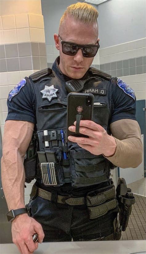 Jaxs Thugs In 2020 Hot Cops Men In Uniform Cops