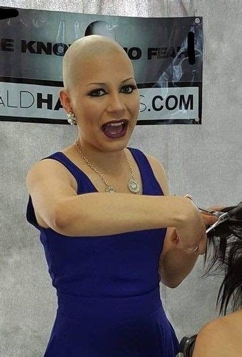 Bald Lady Smooth Hairdare Shaved Head Bald Head Women Bald Heads Balding Bald Women Shaved