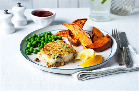 The healthiest fish to eat are the most sustainable fish with the most nutritional benefits. Healthy fish and chips | Tesco Real Food