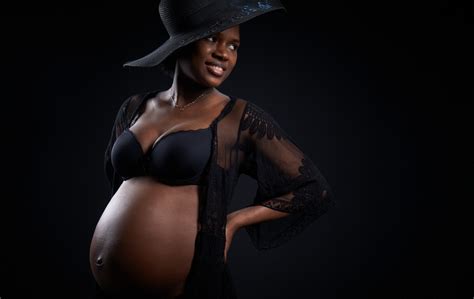 Zwangerschapsfotoshoot Zwangerschapsfoto Met Partner En Kinderen