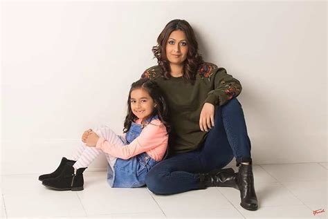 Mother And Daughter Photoshoot Manchester Wowcher