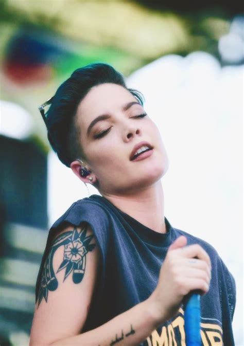 We love when celebs reveal their momentous. I am currently obsessed with her music and beauty | Halsey ...