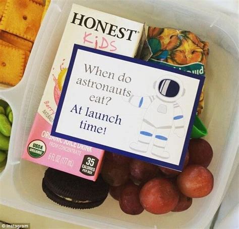 Parents Post Humorous And Witty Notes In Their Kids Lunchboxes