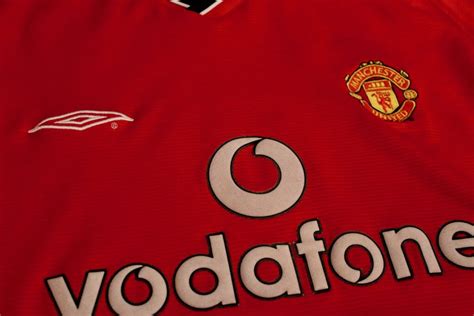 A David Beckham Game Used 7 Manchester United Fc Home Shirt 20012002
