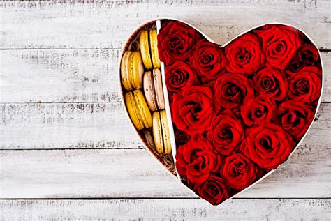 K Valentine S Day Roses Wood Planks Template Greeting Card Red Heart HD Wallpaper Rare