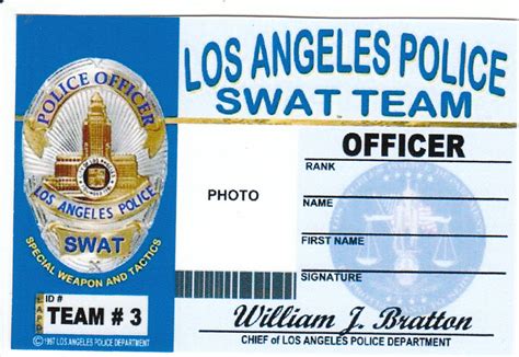 Der ausweis wird einzeln, nach ihnen angaben incl. Officer SWAT Team of Los Angeles Police Department ...