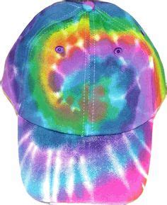 It's just a slight twist on the bullseye technique that's fun once all of the sections have been dyed, cover the shirt with plastic (or secure in a plastic zipper bag) to keep damp and allow to set 6 to 8 hours or longer. sharpie tie dye on a hat! | simple things in life ...