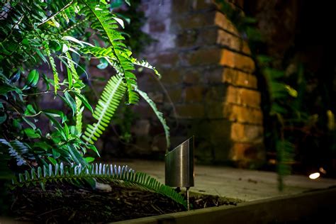 Garden Lighting The Definitive Guide To Led Garden Lights Bondilights