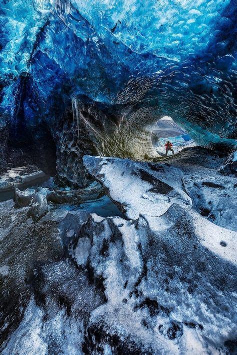22 Amazing Photos Of Iceland Iceland Cave Mysterious Places